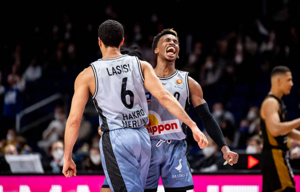 繁面临少打 繁面临少打