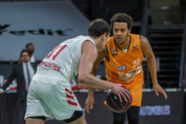 伯克并不会 伯克并不会